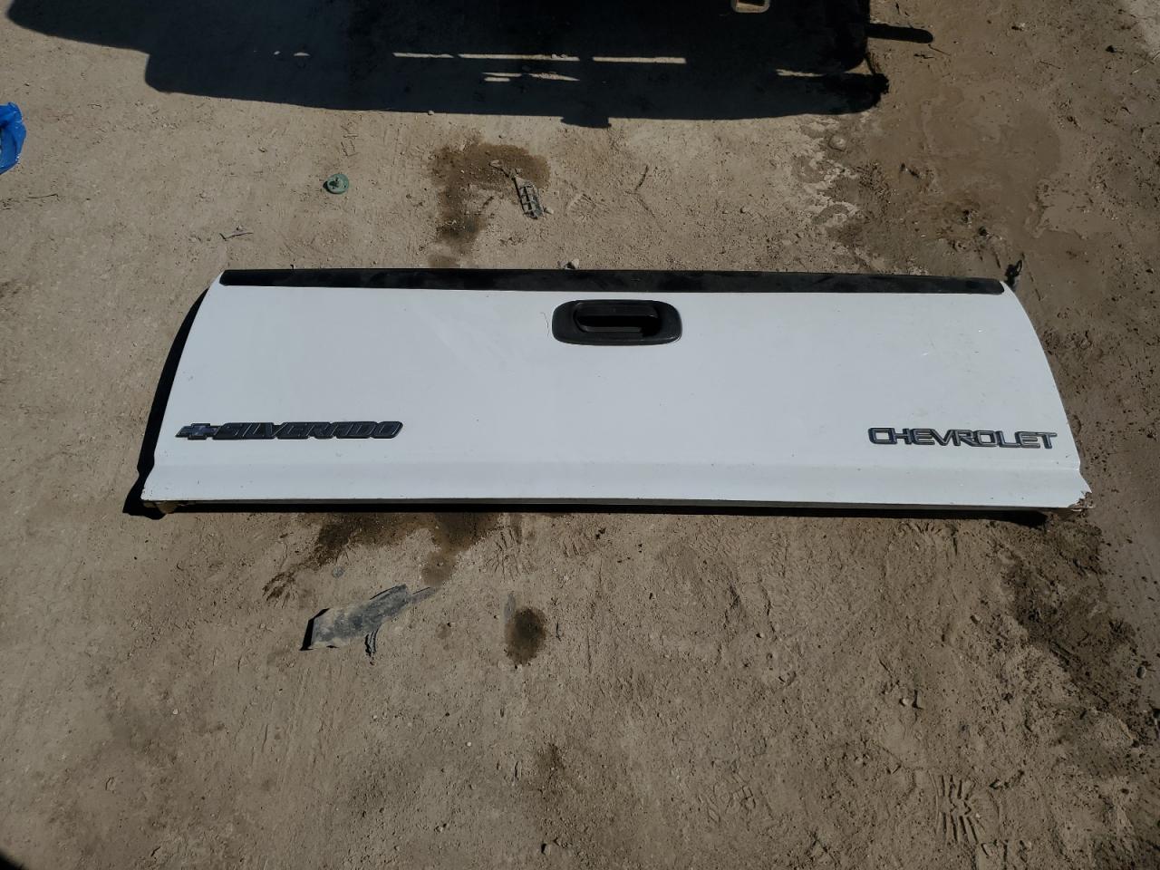 2000 Chevrolet Silverado C1500 VIN: 2GCEC19T3Y1312099 Lot: 84643115