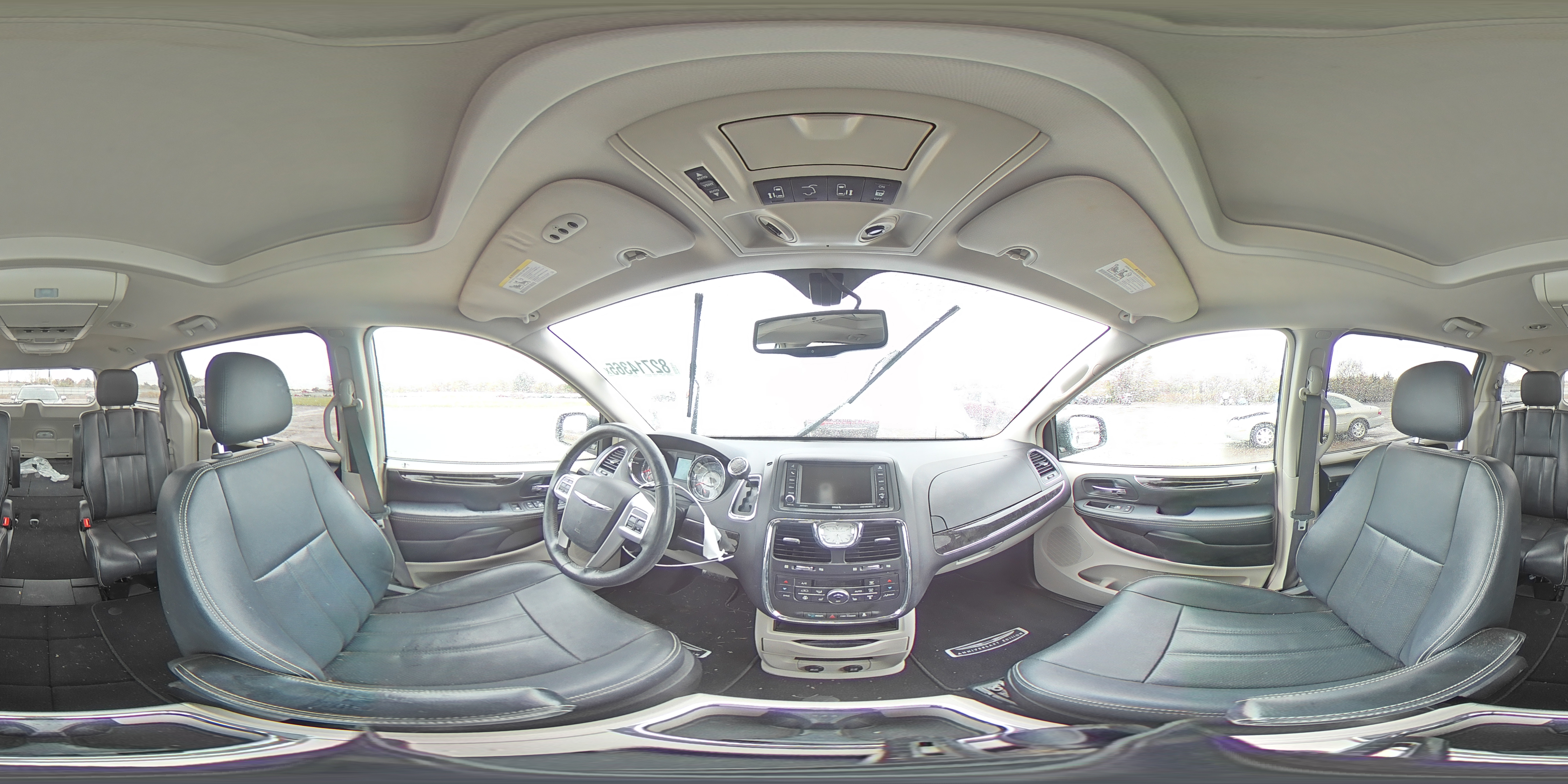 2016 Chrysler Town & Country Touring L VIN: 2C4RC1CGXGR283052 Lot: 82714365