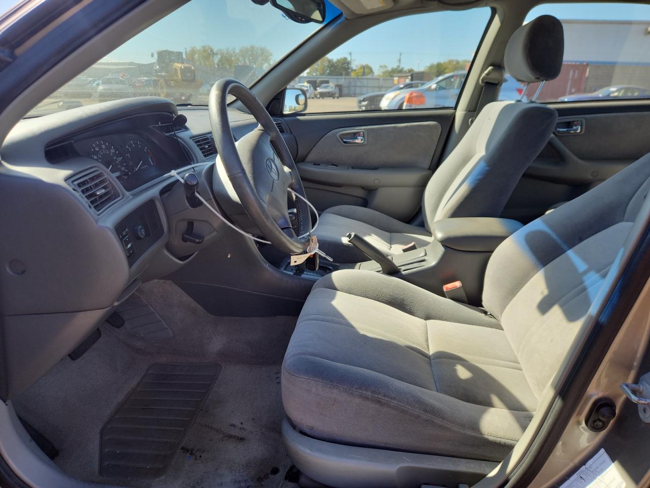 2001 Toyota Camry Ce VIN: JT2BF22KX10296110 Lot: 85364015