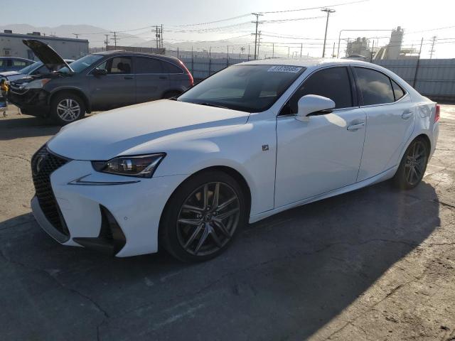  LEXUS IS 2018 Белы