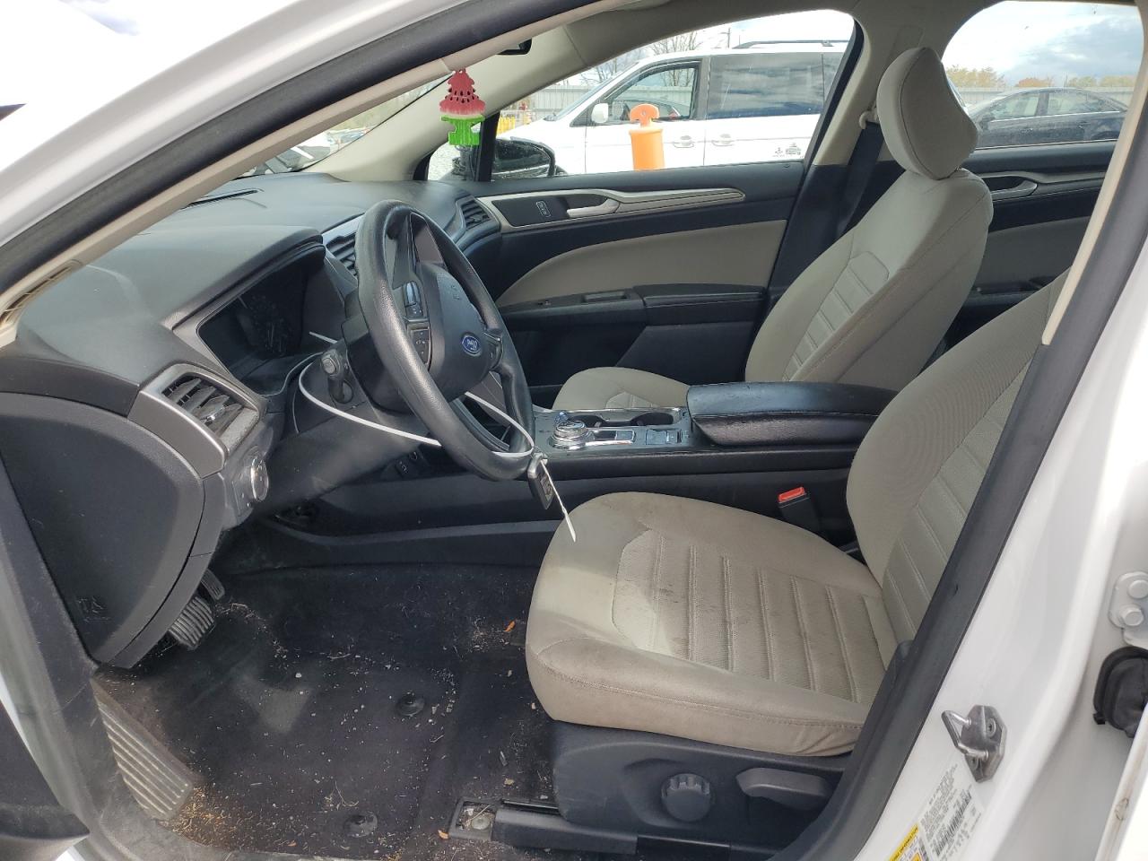 2020 Ford Fusion S VIN: 3FA6P0G77LR228676 Lot: 82719645