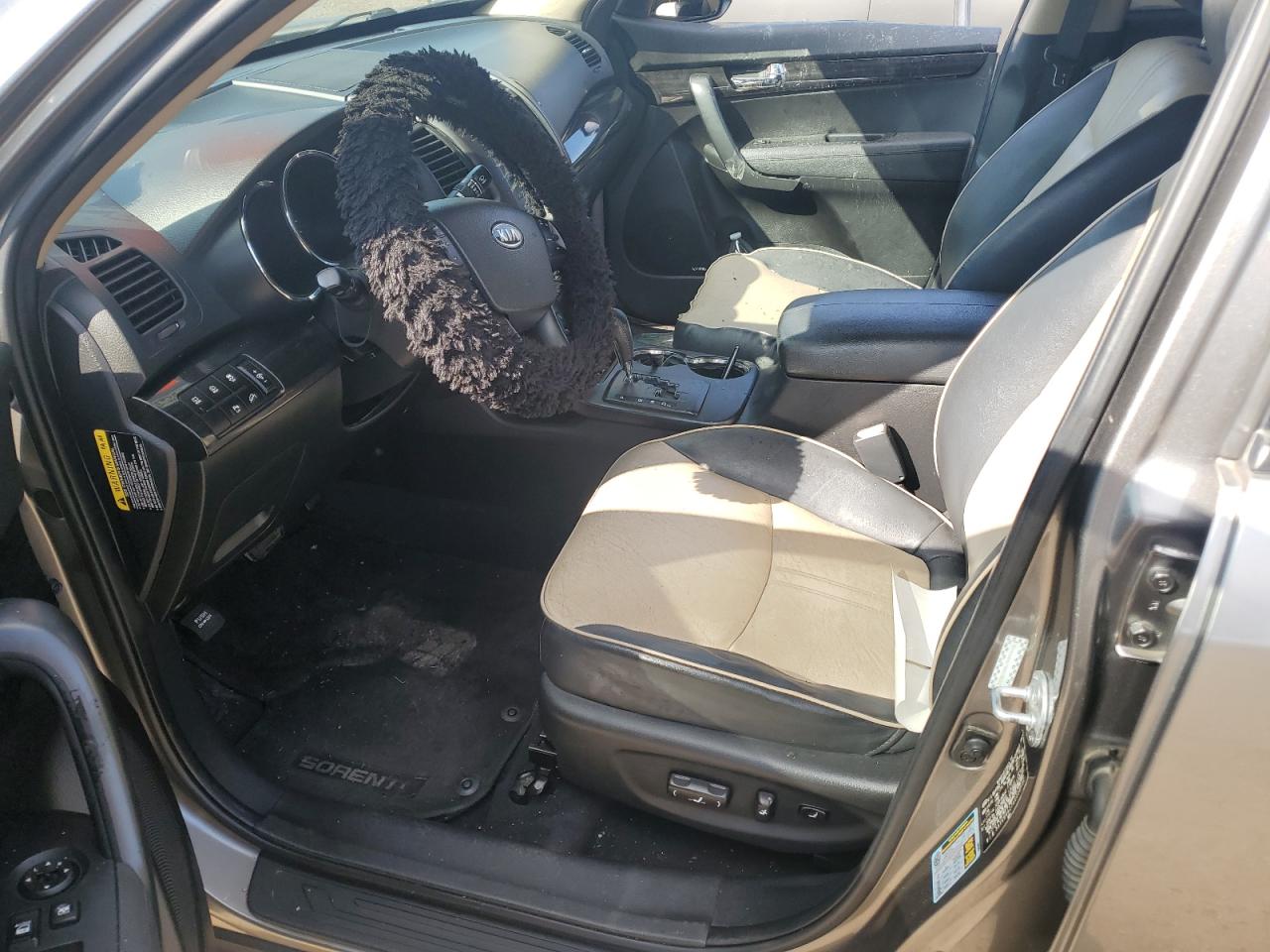 2011 Kia Sorento Ex VIN: 5XYKU4A27BG038682 Lot: 82314365