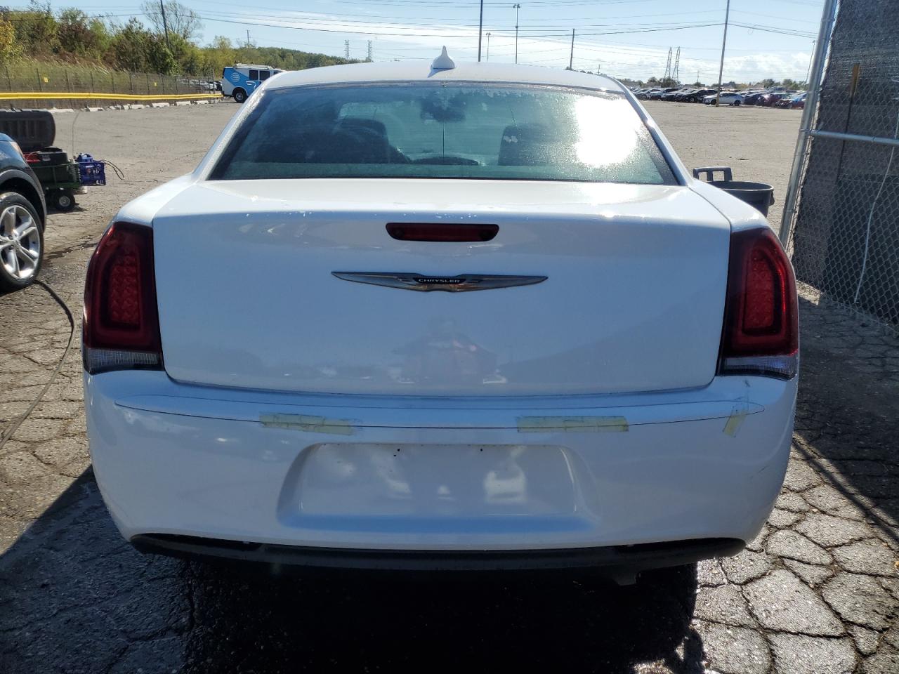 2016 Chrysler 300 S VIN: 2C3CCAGG9GH270626 Lot: 84948885
