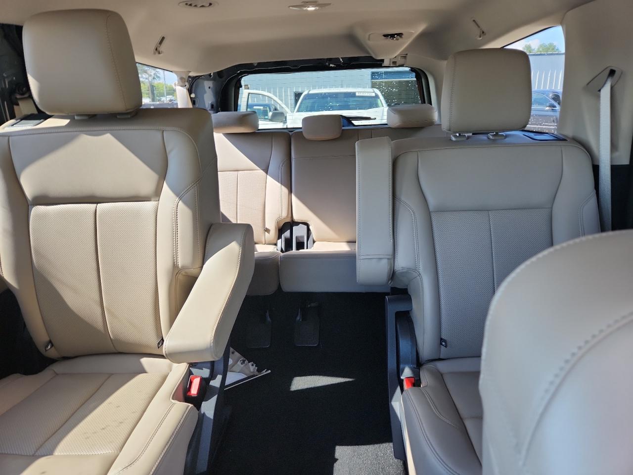 2024 Ford Expedition Max Xlt VIN: 1FMJK1H80REA78496 Lot: 83857755