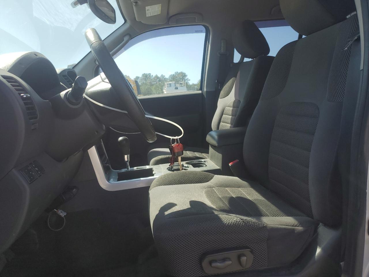 2012 Nissan Pathfinder S VIN: 5N1AR1NB8CC637498 Lot: 85159735