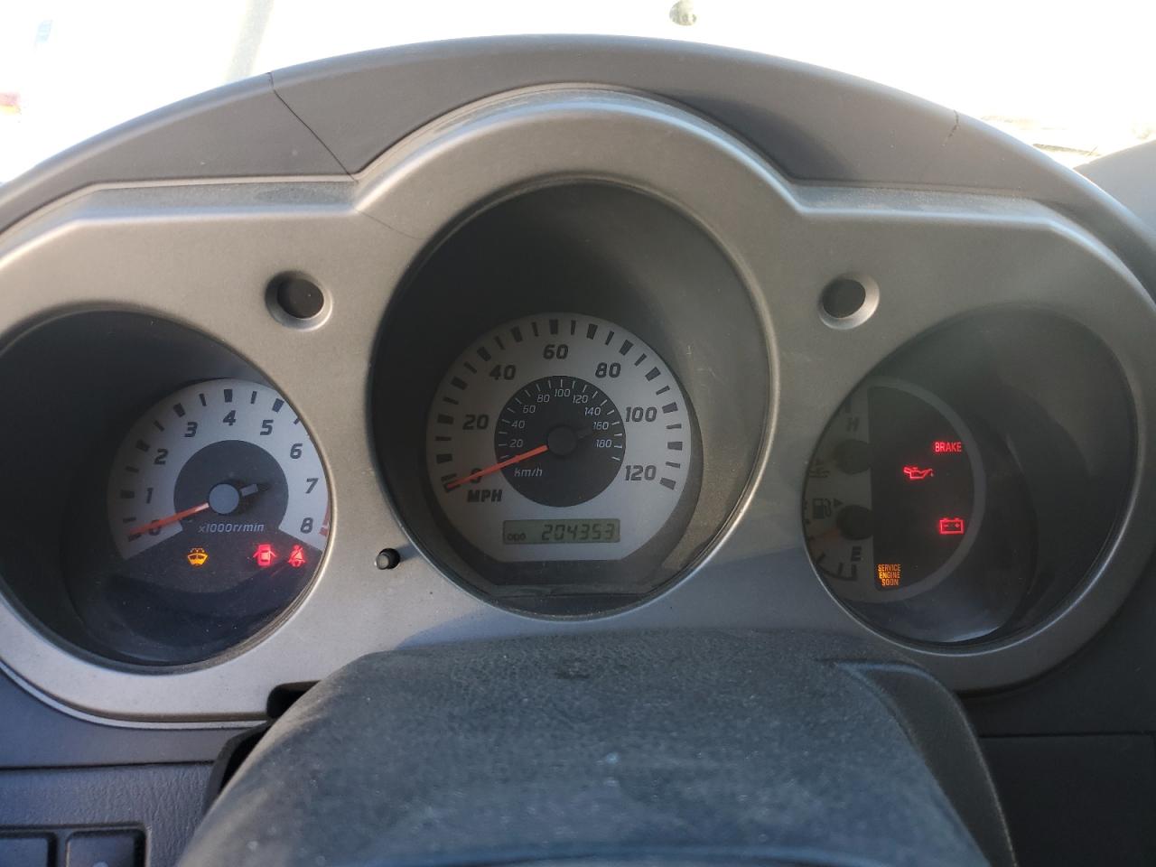 2004 Nissan Xterra Xe VIN: 5N1ED28T74C600499 Lot: 85465535