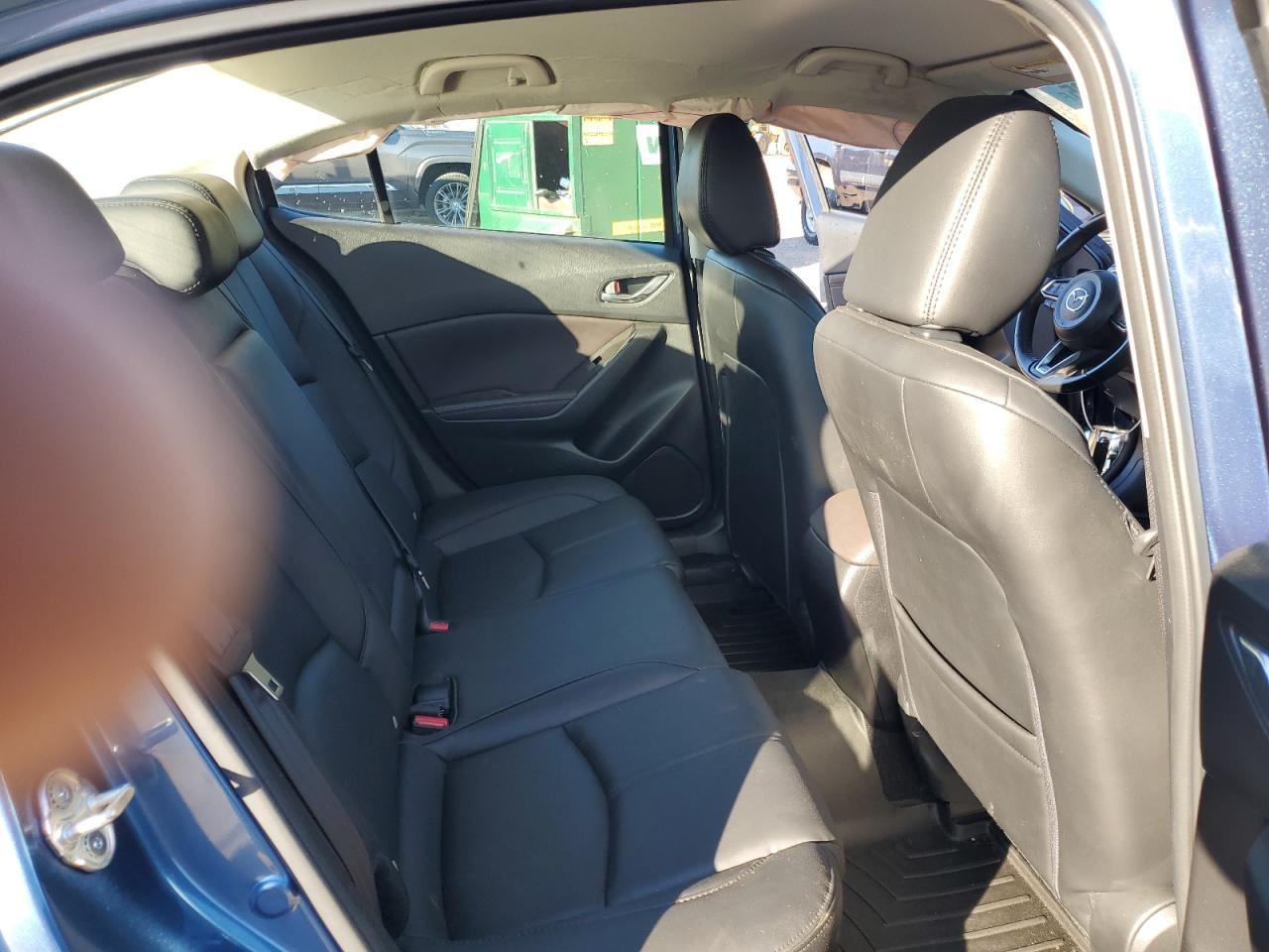 2018 Mazda 3 Touring VIN: 3MZBN1V3XJM190887 Lot: 82514425