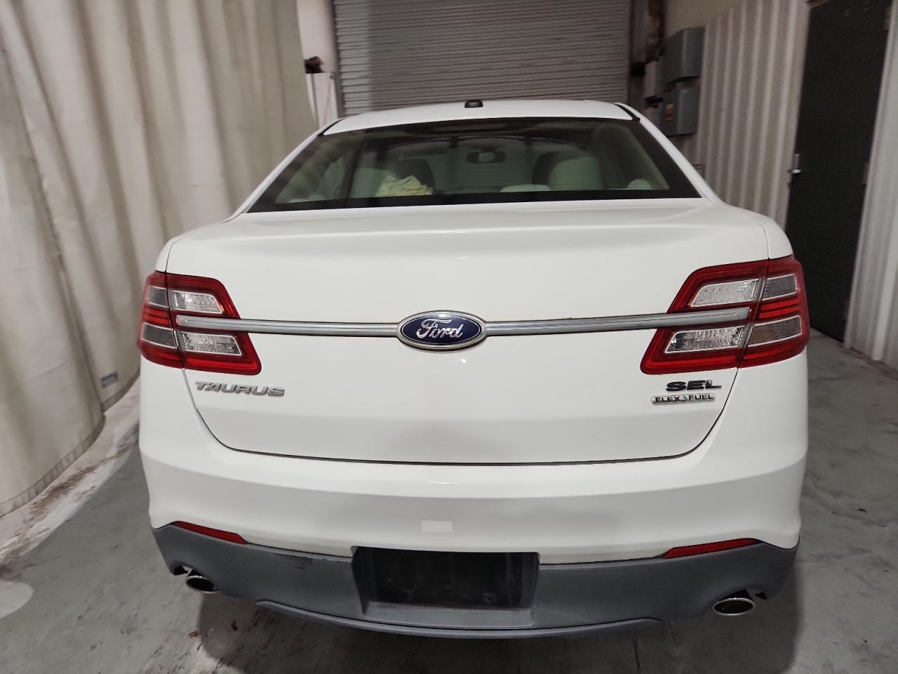 2013 Ford Taurus Sel VIN: 1FAHP2E82DG136979 Lot: 85270115