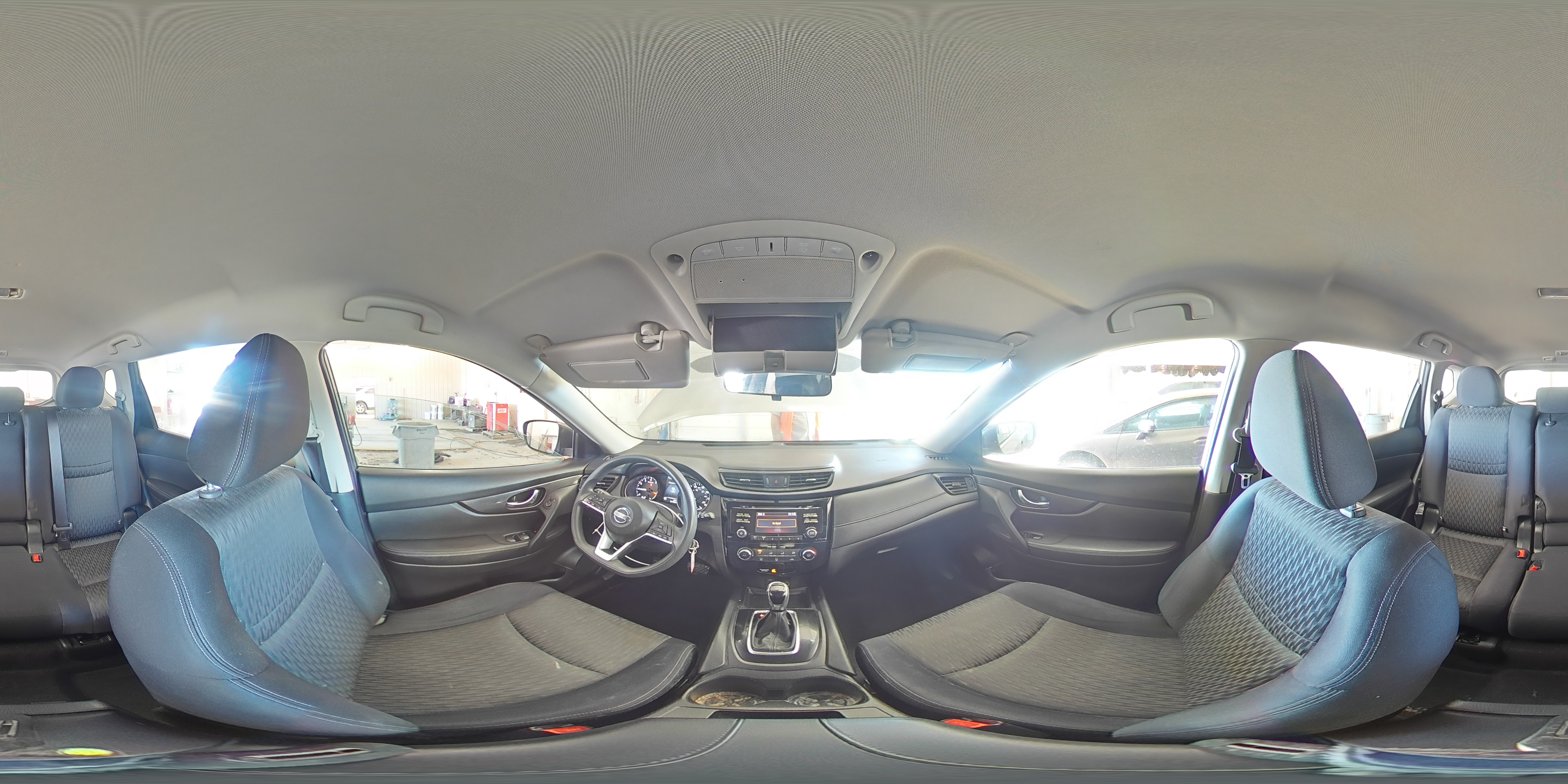 2017 Nissan Rogue S VIN: JN8AT2MT3HW384610 Lot: 82123585