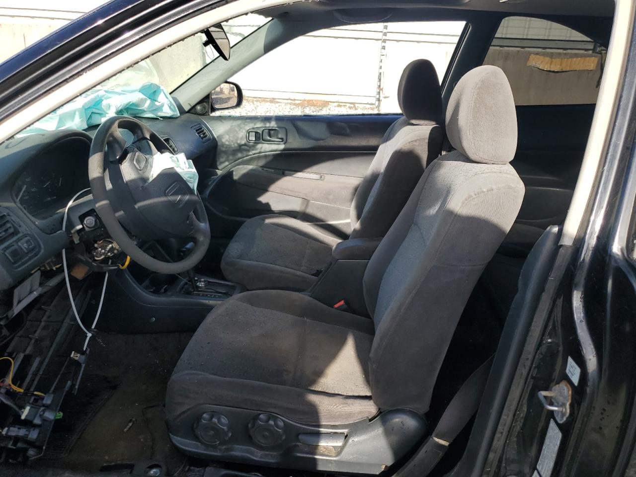 2000 Honda Civic Ex VIN: 1HGEJ8248YL023099 Lot: 86097495