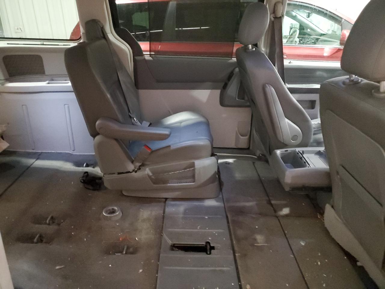 2008 Chrysler Town & Country Touring VIN: 2A8HR54P88R816932 Lot: 85640775