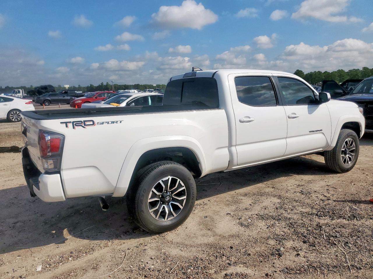 2022 Toyota Tacoma Double Cab white null gas 3TMBZ5DN5NM036546 photo #4