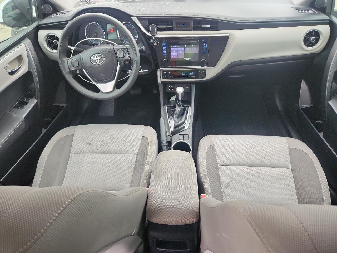 2019 Toyota Corolla L VIN: 2T1BURHE5KC205436 Lot: 85305955