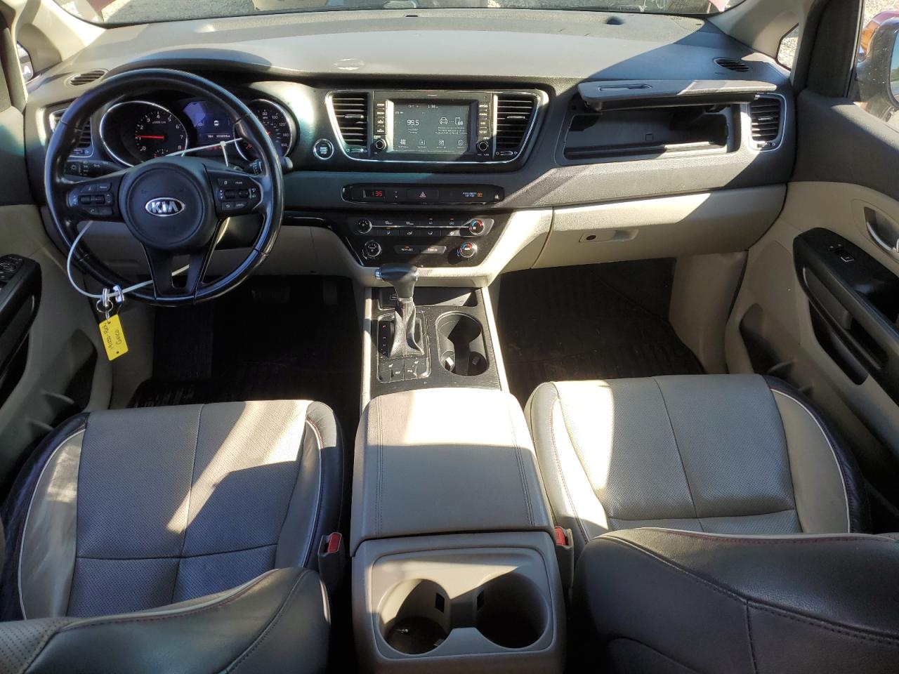 2018 Kia Sedona Lx VIN: KNDMB5C17J6400620 Lot: 85286435