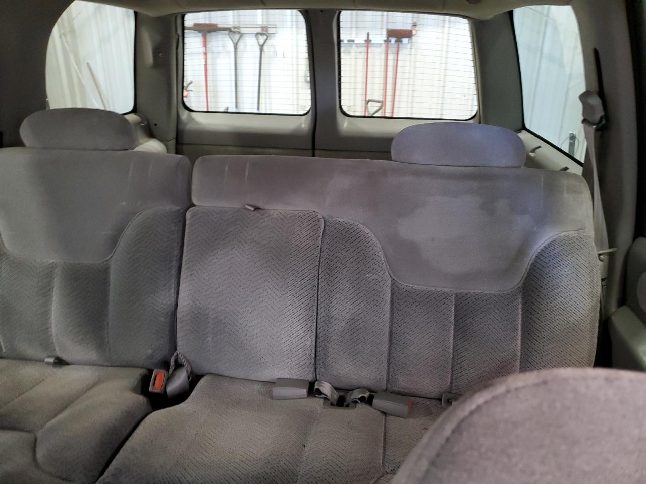 1999 Chevrolet Tahoe K1500 VIN: 1GNEK13R4XJ388281 Lot: 81971225