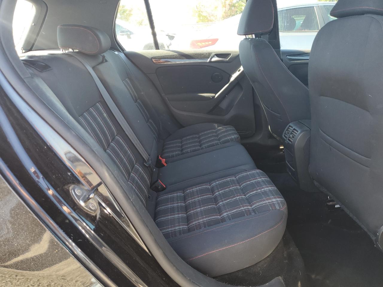 2011 Volkswagen Gti VIN: WVWHD7AJ4BW185824 Lot: 82244665