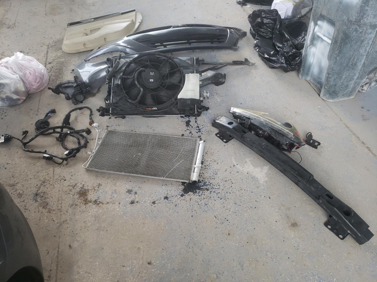 2016 Hyundai Genesis Coupe 3.8L VIN: KMHHT6KJ2GU135076 Lot: 82278225