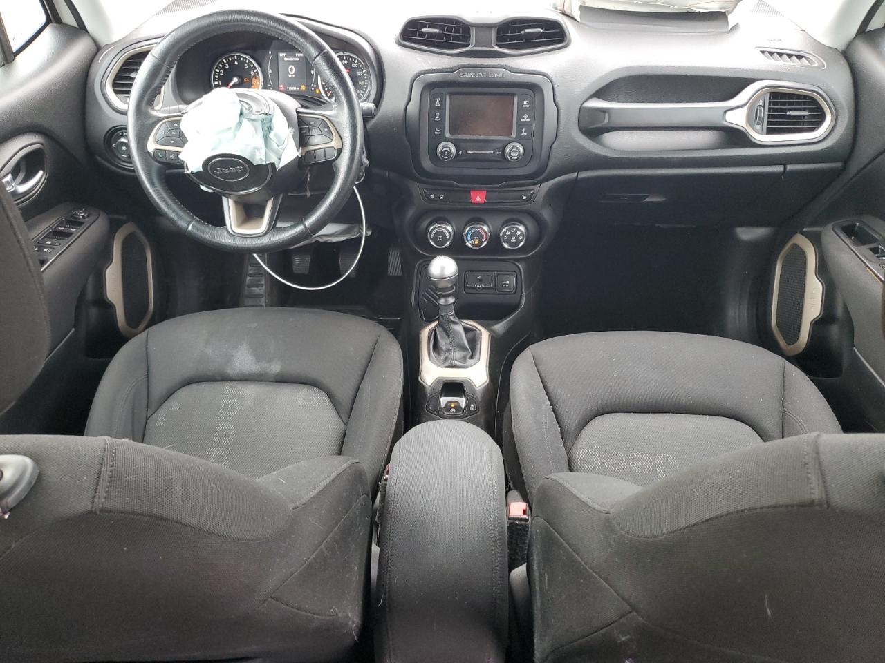 2016 Jeep Renegade Latitude VIN: ZACCJABW0GPC83344 Lot: 82301045