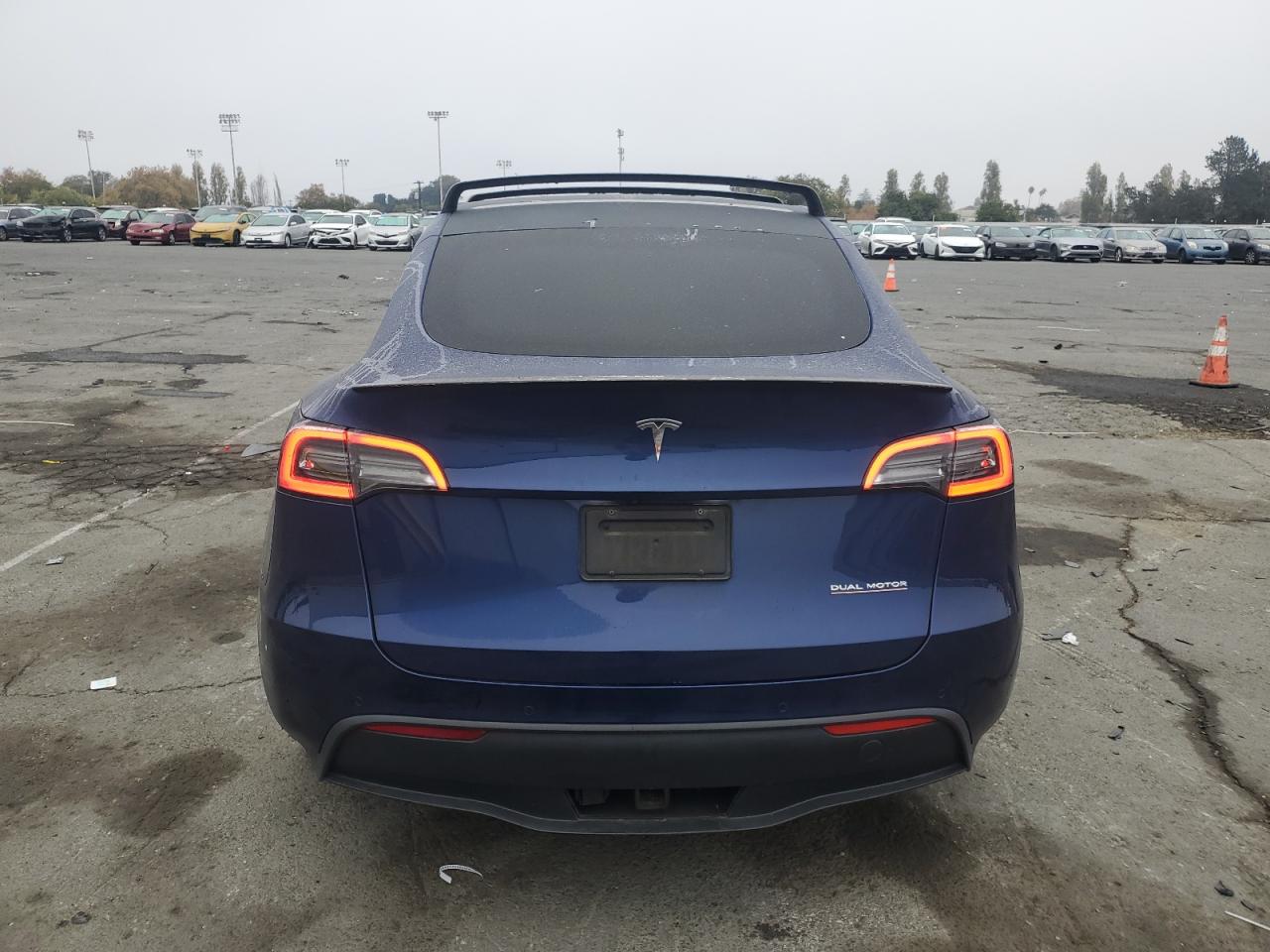 2021 Tesla Model Y VIN: 5YJYGDEF8MF248975 Lot: 90882315