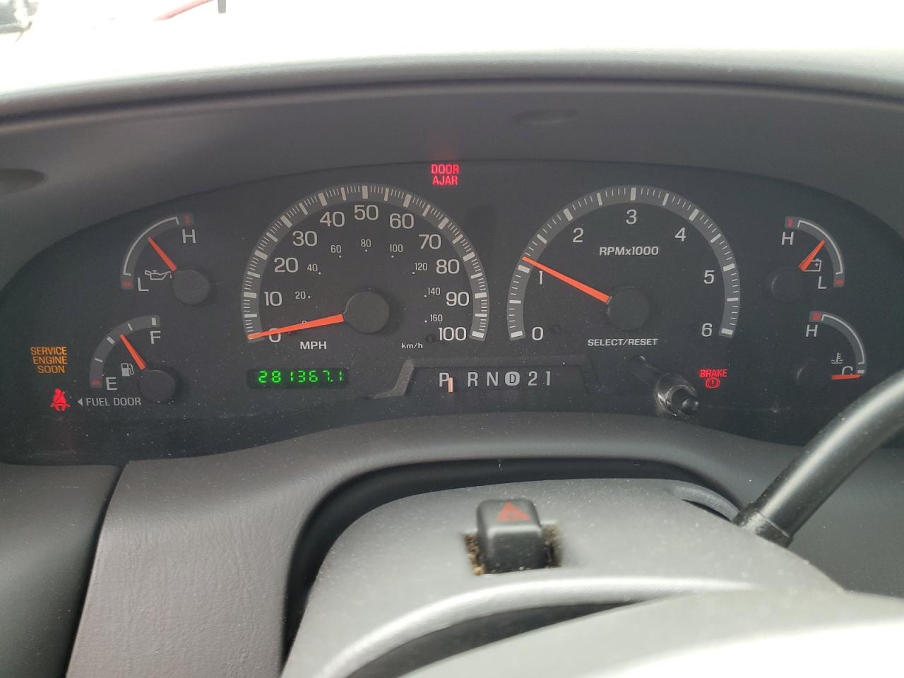 2002 Ford F150 VIN: 1FTRX17W22NB85242 Lot: 90327025