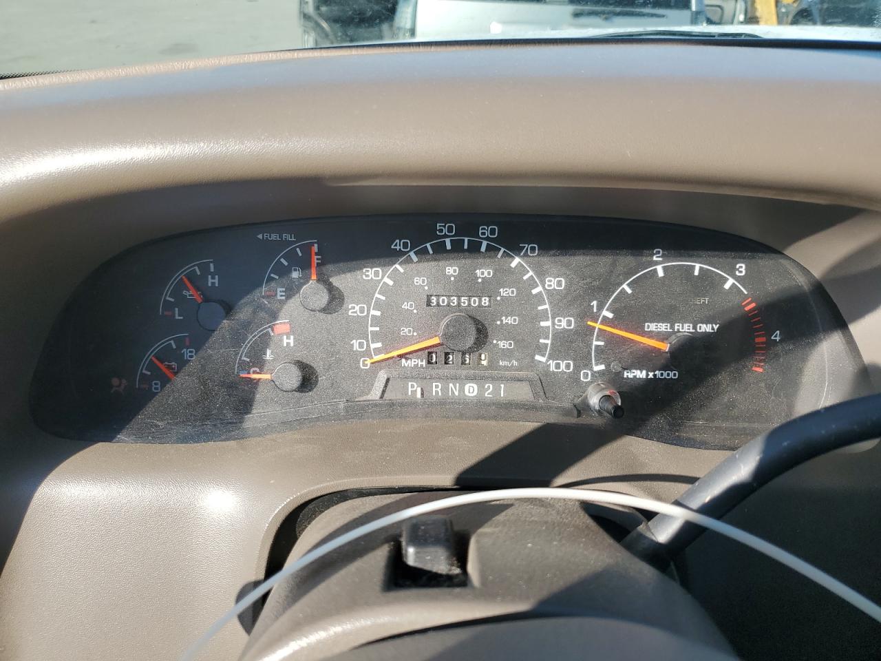 2001 Ford F250 Super Duty VIN: 1FTNW21FX1EB40306 Lot: 89712575