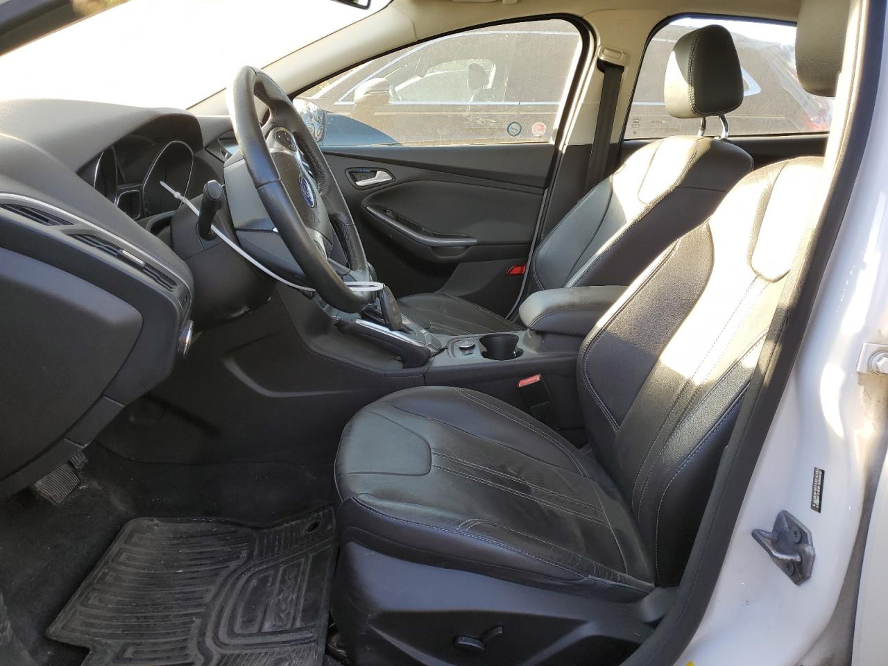 2012 Ford Focus Titanium VIN: 1FAHP3N21CL202879 Lot: 80838925