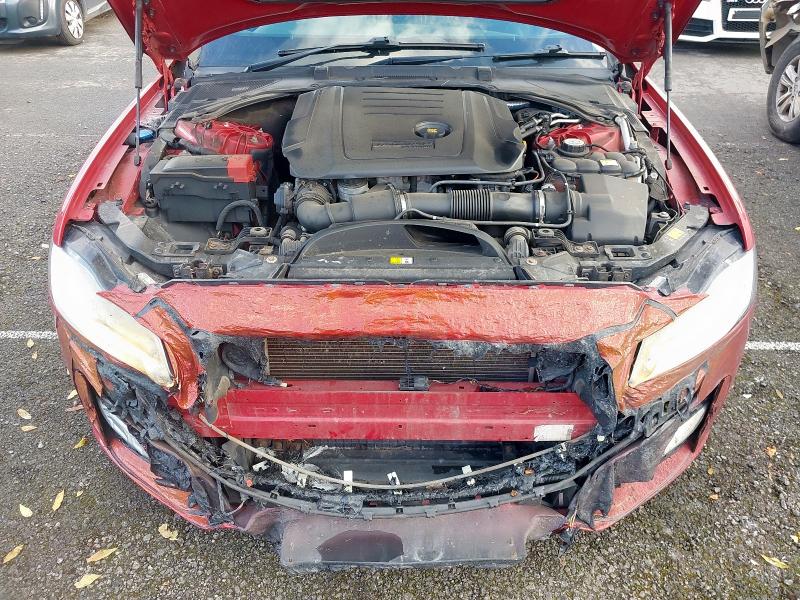 2017 JAGUAR XF 2.0D [180] R-SPORT 4DR AUTO