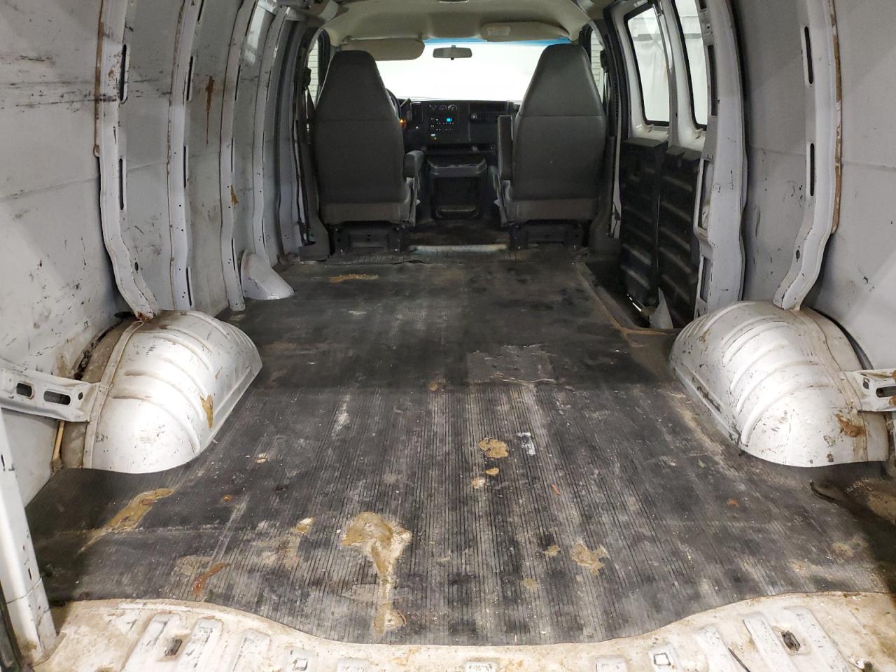 2006 Chevrolet Express G2500 VIN: 1GCGG25U961120108 Lot: 86337165