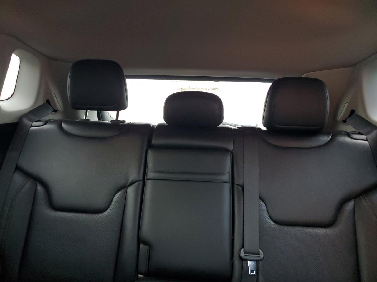 2018 Jeep Compass Limited VIN: 3C4NJCCB4JT468125 Lot: 86213175