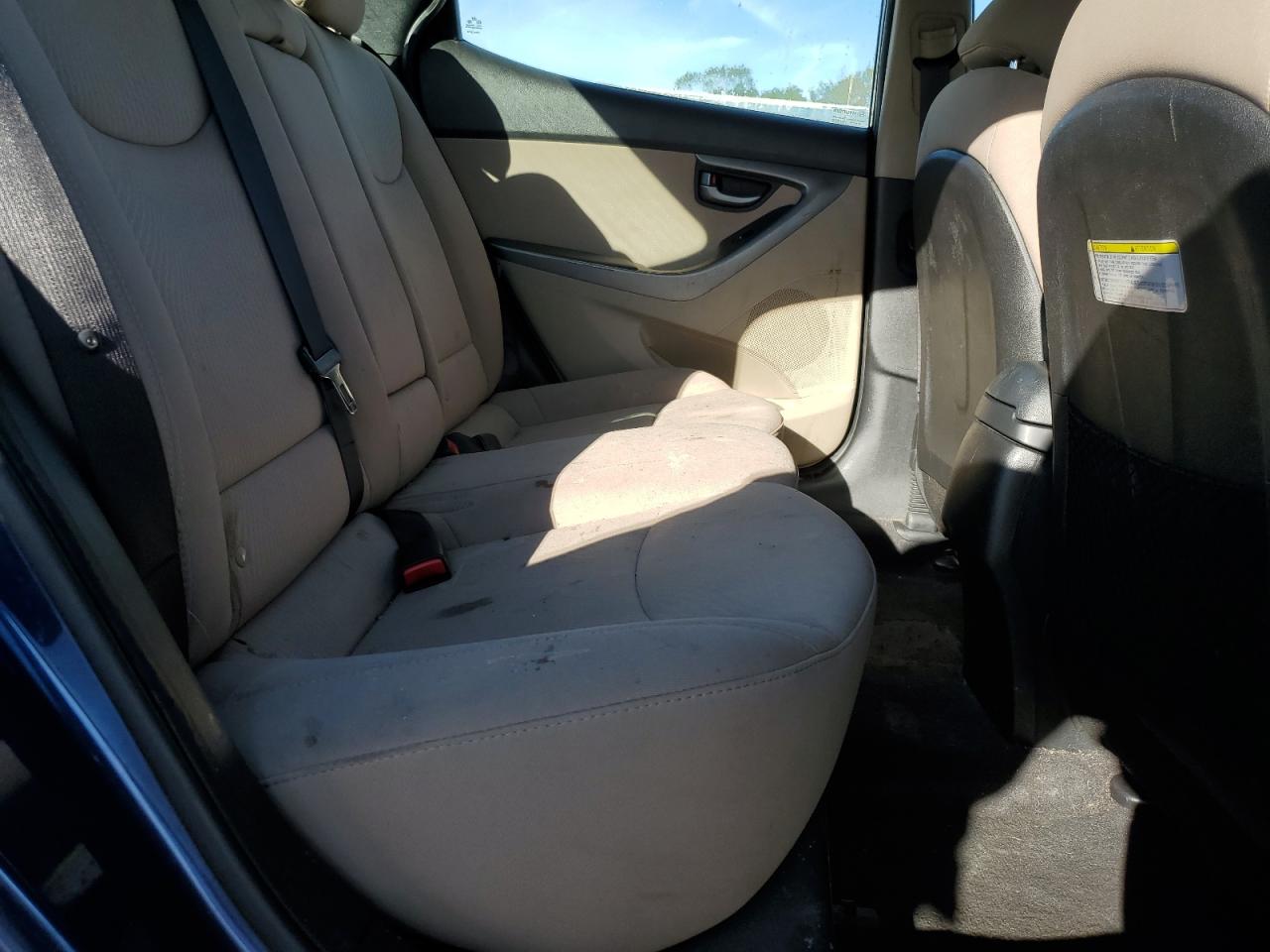 2015 Hyundai Elantra Se VIN: 5NPDH4AE8FH594022 Lot: 81970315