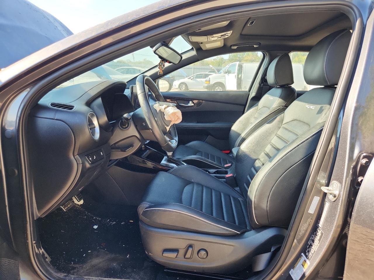 2024 Kia Forte Gt Line VIN: 3KPF54AD6RE769689 Lot: 82464355