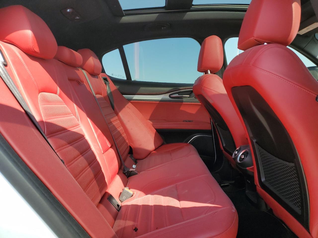 2019 Alfa Romeo Stelvio Ti VIN: ZASPAKBNXK7C31327 Lot: 86889155