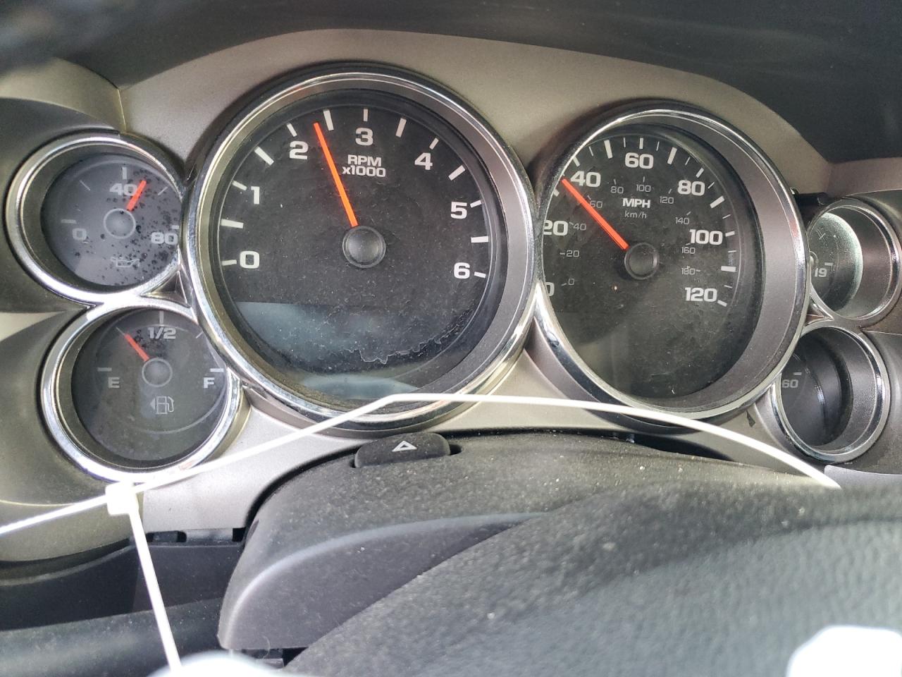 2008 GMC Sierra C1500 VIN: 3GTEC13J88G305244 Lot: 84402465