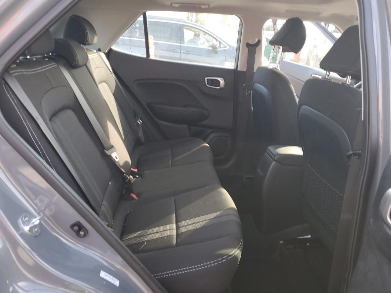 2020 Hyundai Venue Sel VIN: KMHRC8A33LU022525 Lot: 84551535