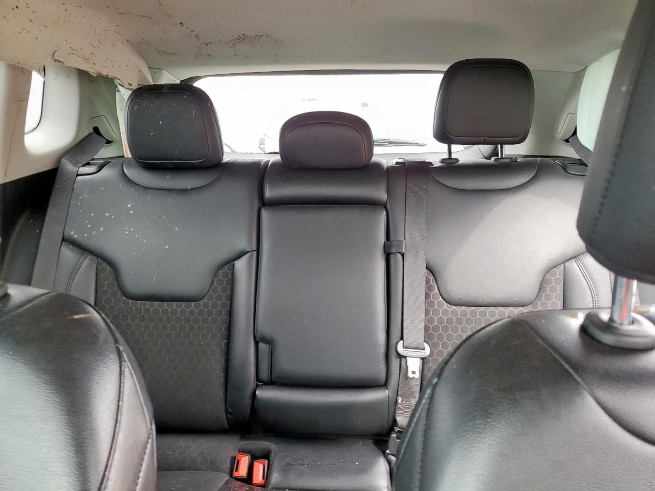 2021 Jeep Compass Latitude VIN: 3C4NJCBBXMT587092 Lot: 82181945