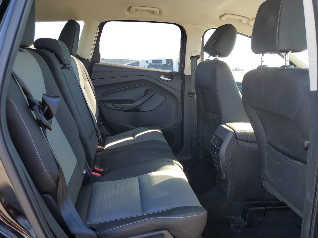 2017 Ford Escape Se VIN: 1FMCU0GDXHUE98847 Lot: 84993395