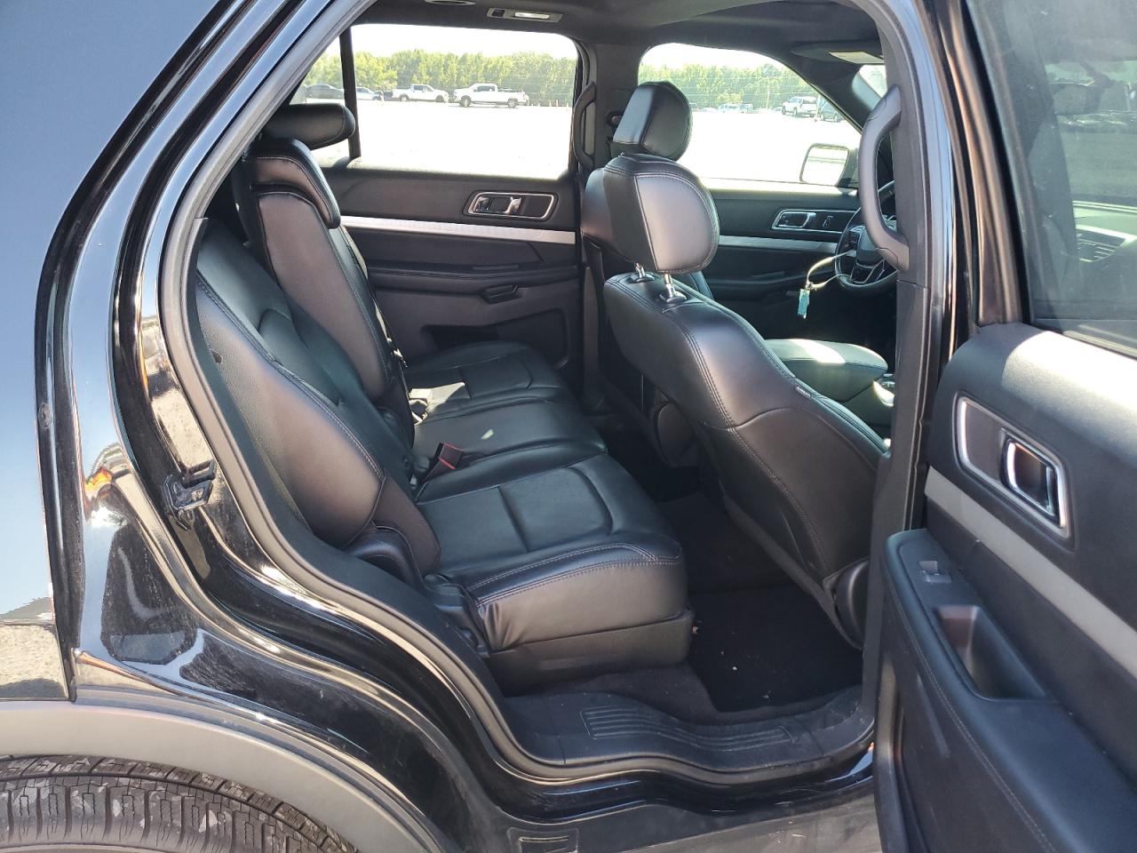 2017 Ford Explorer Xlt VIN: 1FM5K8D83HGD82912 Lot: 85866565