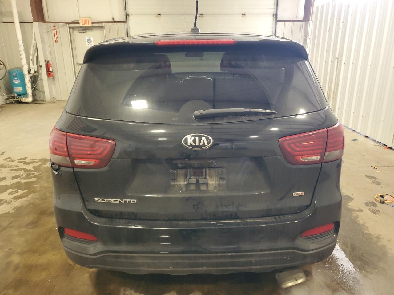 2019 Kia Sorento L VIN: 5XYPG4A30KG562679 Lot: 85960885