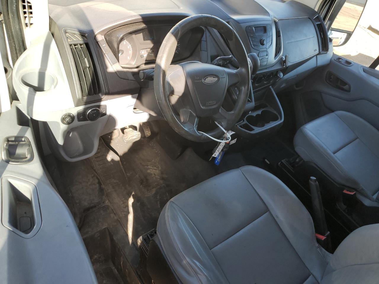 2016 Ford Transit T-150 VIN: 1FTYE1YM4GKA93072 Lot: 85293995