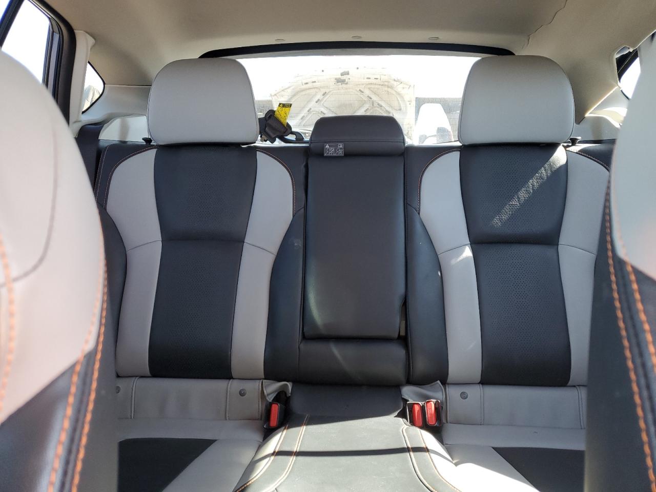 2018 Subaru Crosstrek Limited VIN: JF2GTAJC9JH263421 Lot: 85909355