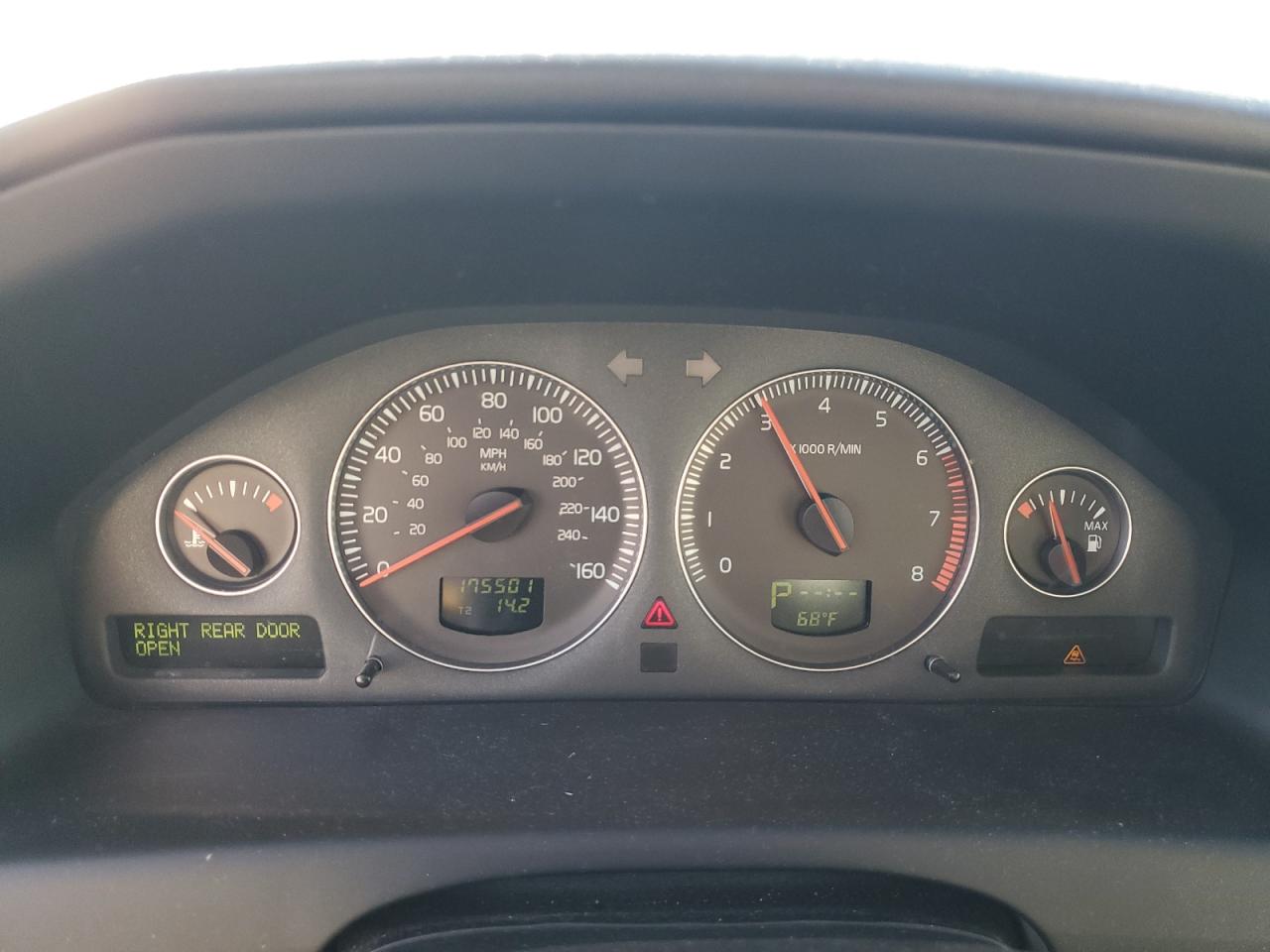 2008 Volvo S60 2.5T VIN: YV1RS592X82686464 Lot: 83802775