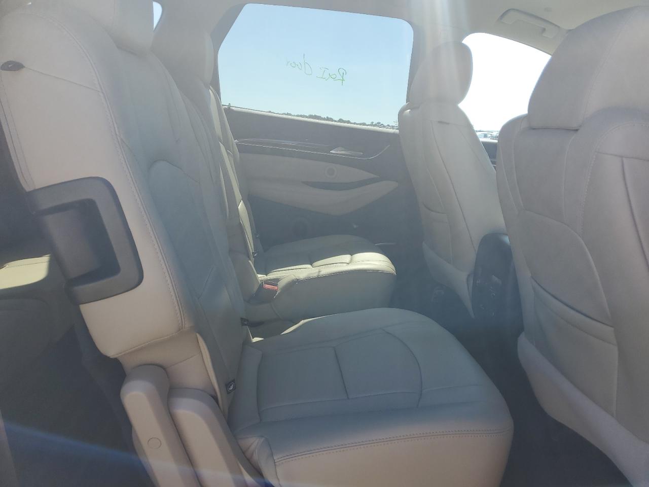 2019 Buick Enclave Essence VIN: 5GAERBKW5KJ152279 Lot: 90600645