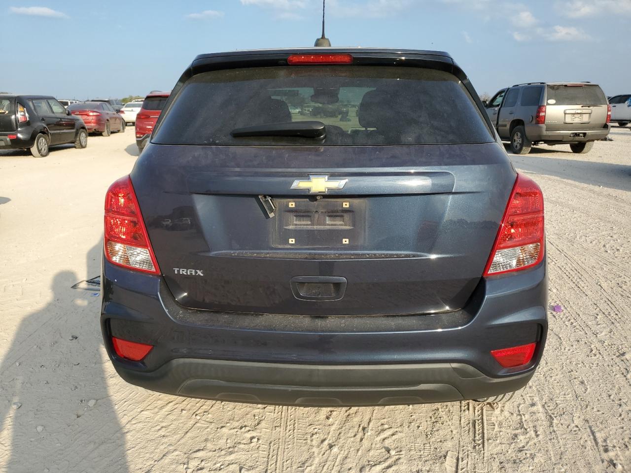 2019 Chevrolet Trax Ls VIN: 3GNCJKSB3KL243397 Lot: 89476115