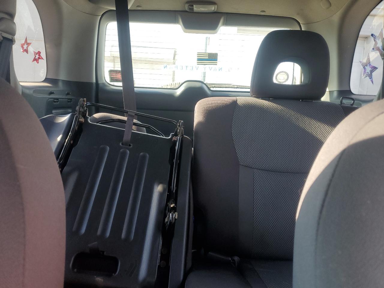 2004 Toyota Rav4 VIN: JTEGD20V240028152 Lot: 85304845