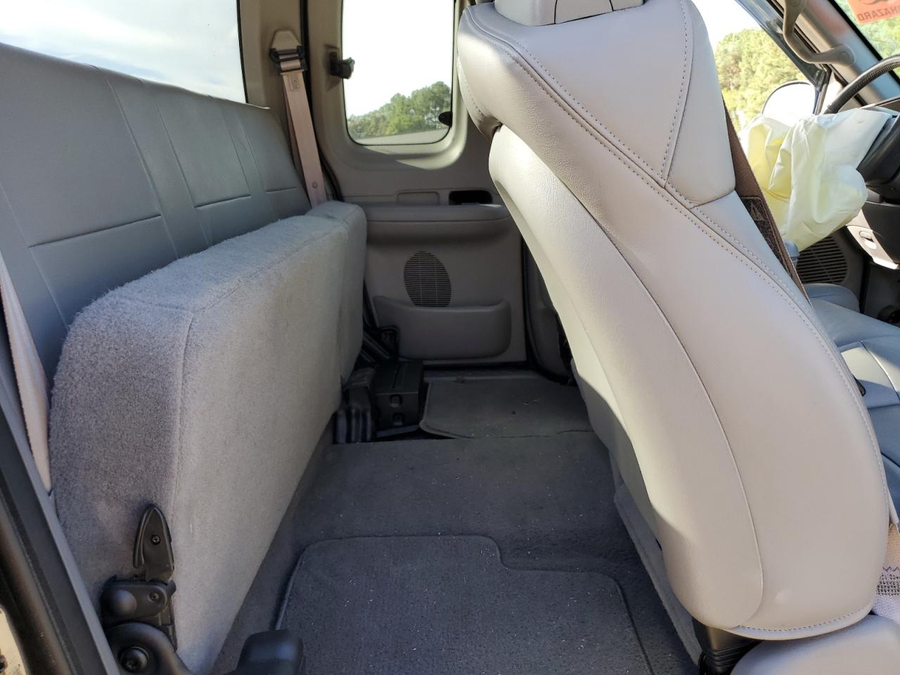 2002 Ford F150 VIN: 1FTRX18L52NA74799 Lot: 84649055