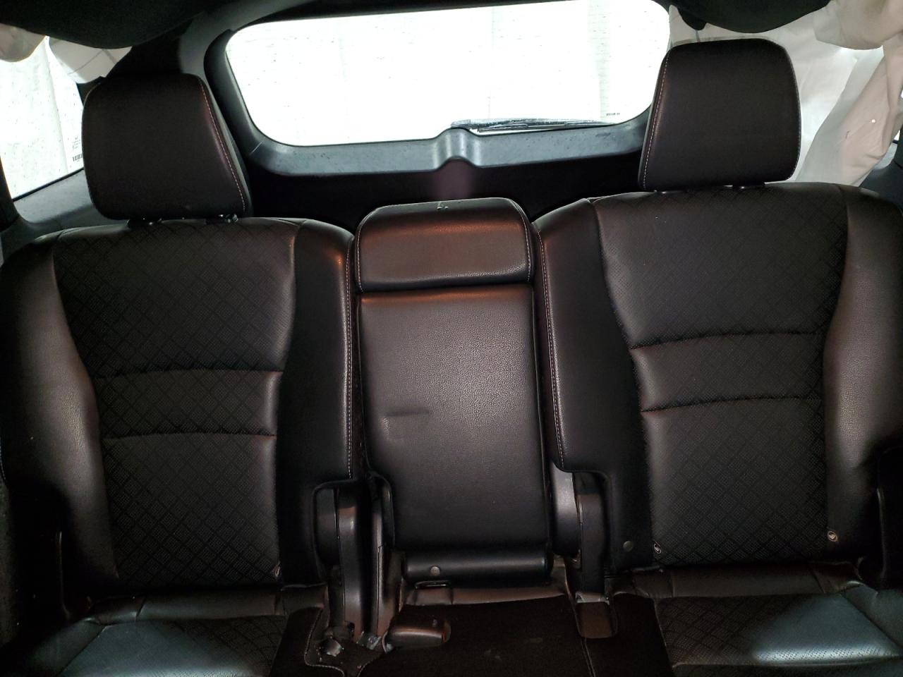 2019 Honda Passport Touring VIN: 5FNYF8H9XKB010610 Lot: 90540495