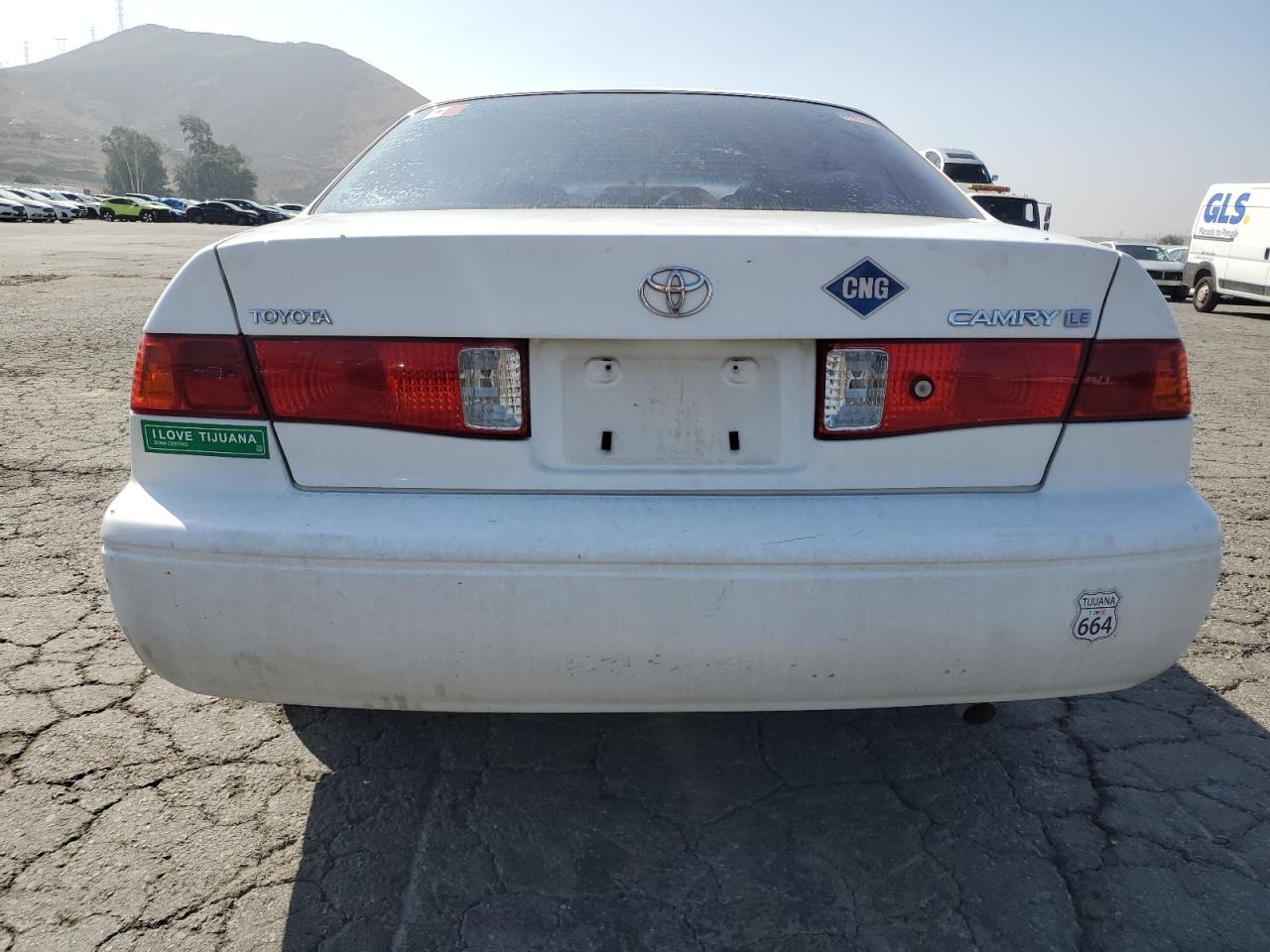 2000 Toyota Camry Le VIN: JT2BN22K7Y0001168 Lot: 82341755