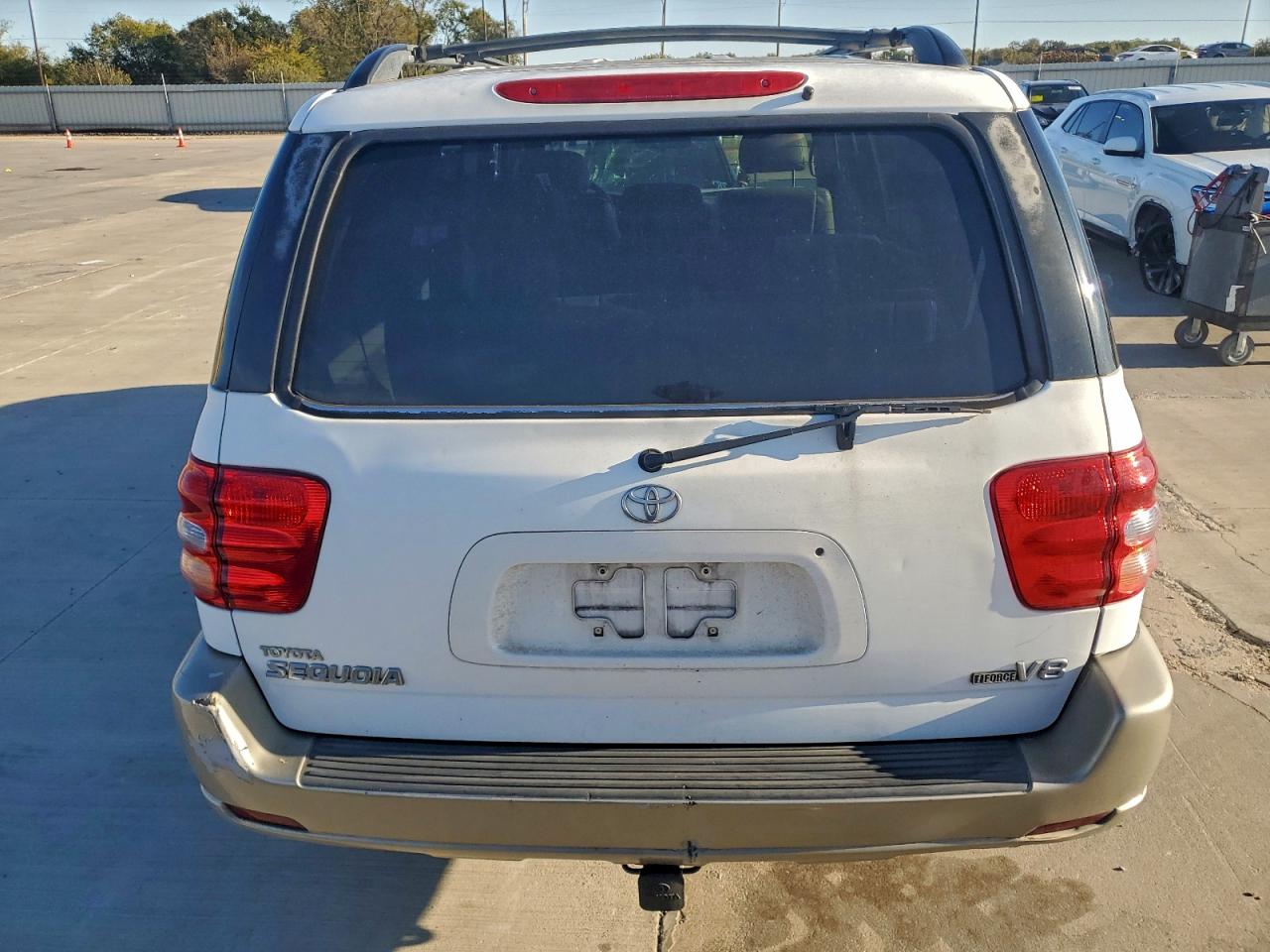 2004 Toyota Sequoia Sr5 VIN: 5TDZT34A24S227812 Lot: 89933115