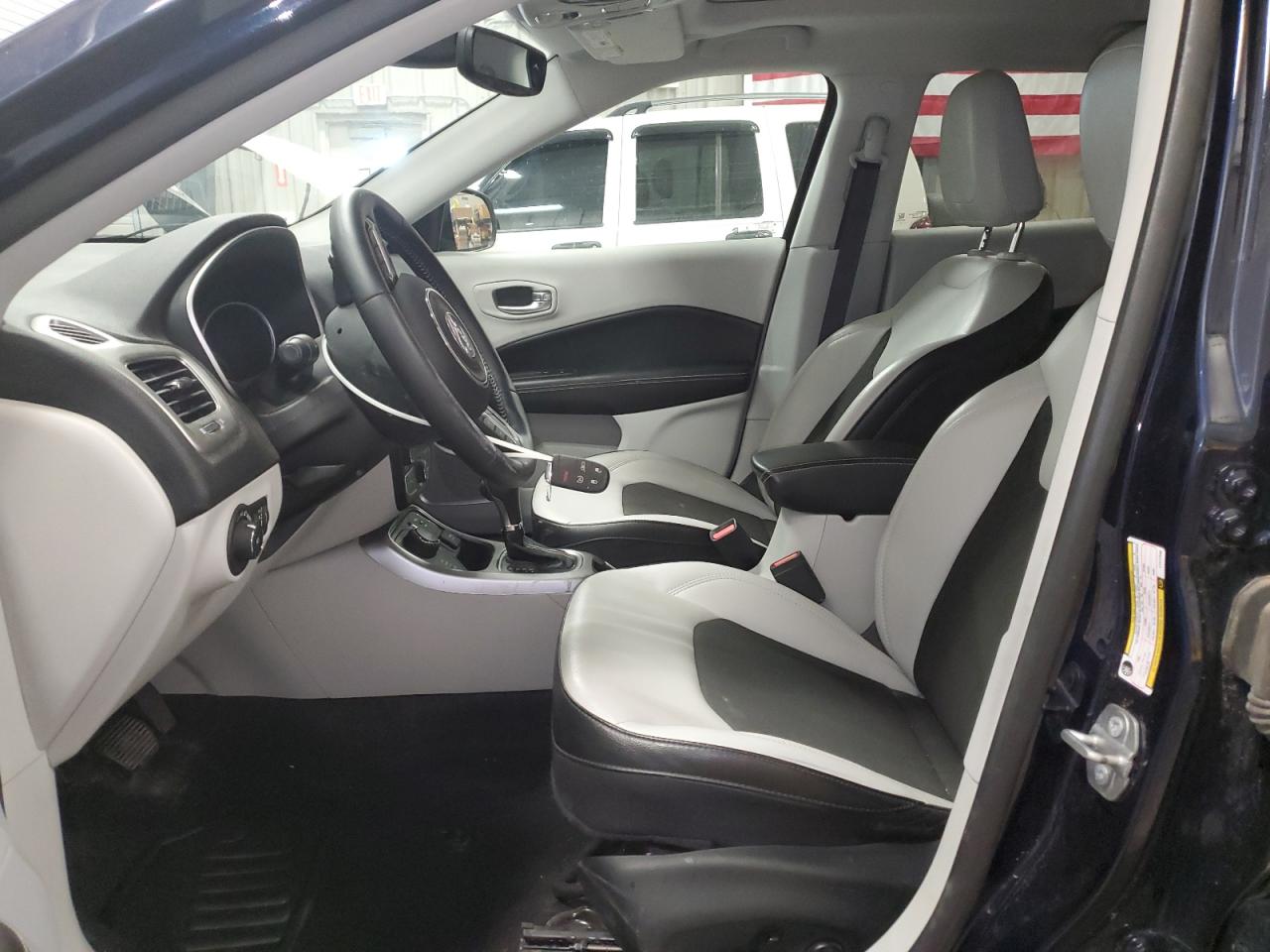 2020 Jeep Compass Latitude VIN: 3C4NJDBB1LT217458 Lot: 82278285