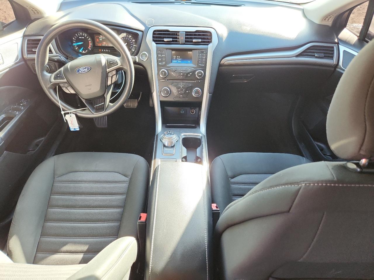 2018 Ford Fusion Se VIN: 3FA6P0H7XJR270903 Lot: 90715605